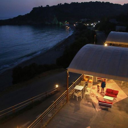 Santa Marina Apartments Rodákino Kültér fotó