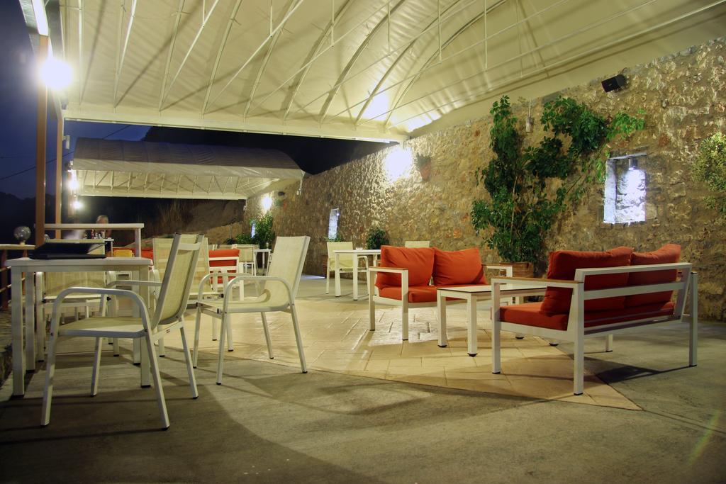 Santa Marina Apartments Rodákino Kültér fotó