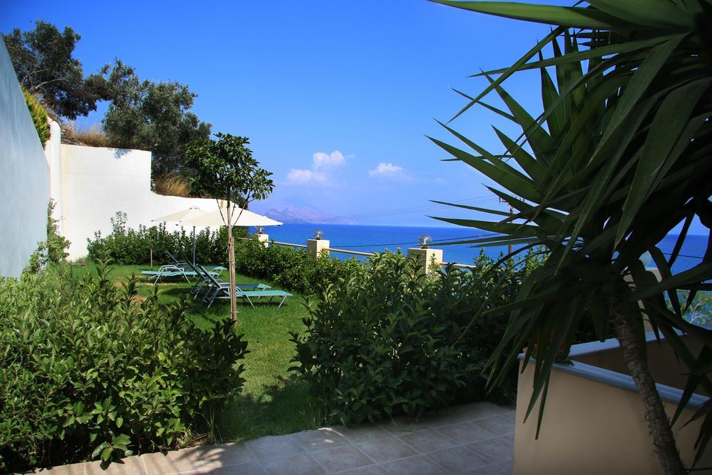 Santa Marina Apartments Rodákino Kültér fotó